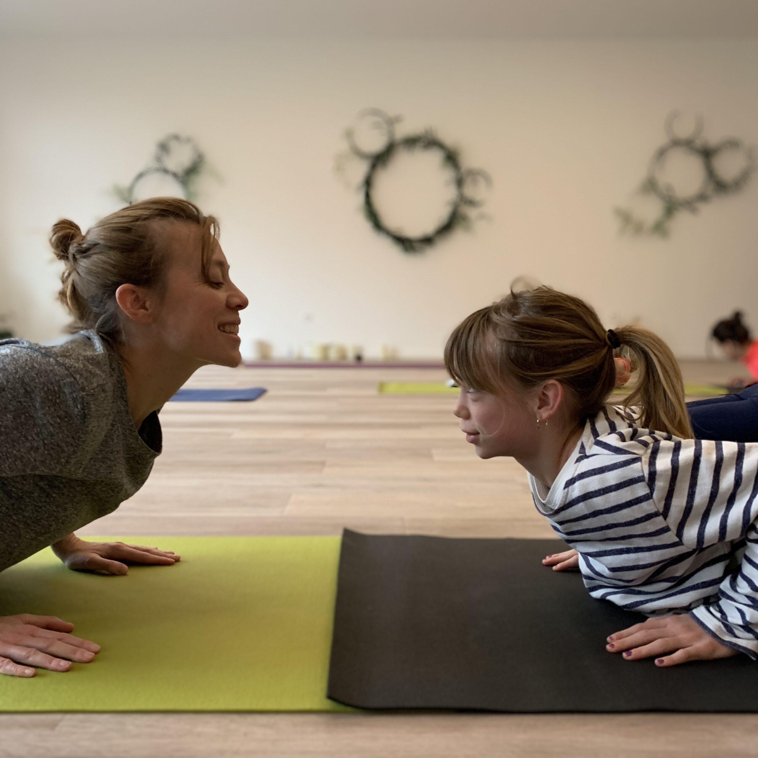 Atelier Yoga Parents Enfants Villeneuve D Ascq